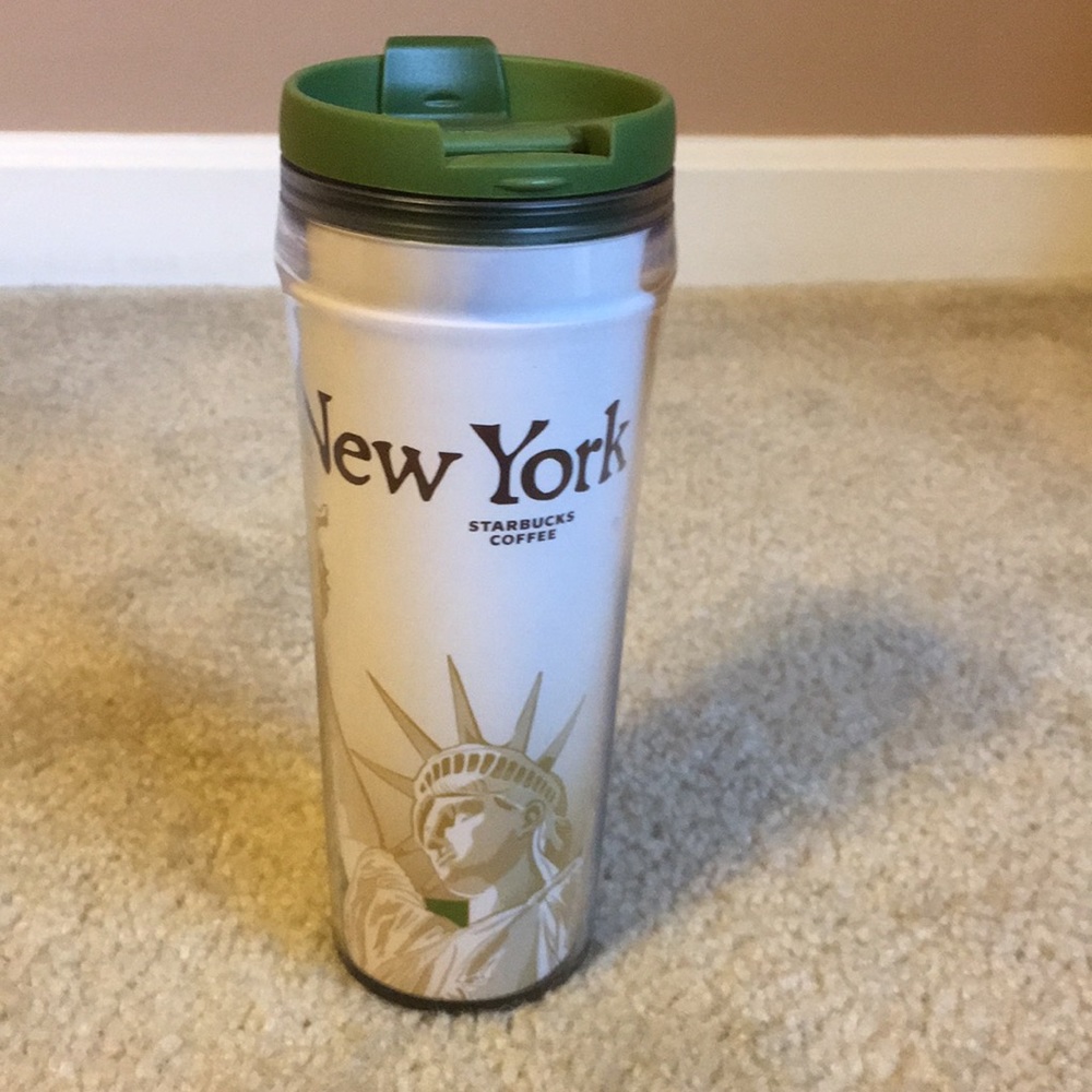 New without tag- Starbucks NYC travel mug